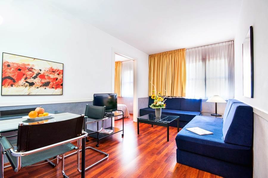 Apartamentos Descartes Barcelona Exterior foto